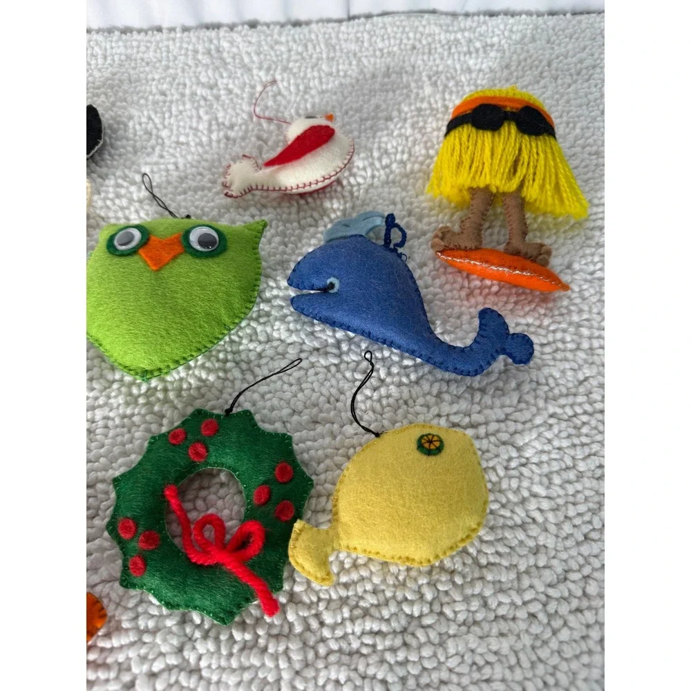 VTG Felt‎ Christmas Ornaments 11 pc Lot Snoopy Gingerbread Man Owl Wreath